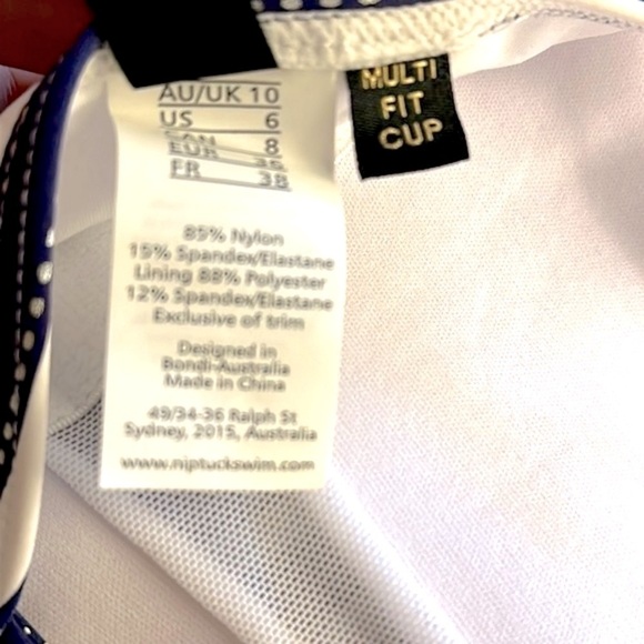 NWOT Women’s Nip Tuck Blue & White Striped Multi Fit Cup One Piece Swimsuit Sz 6 - Picture 10 of 11